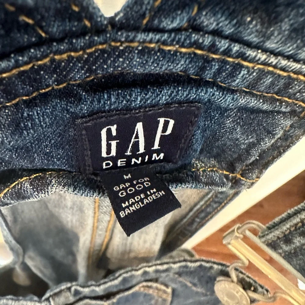 GAP Overall shorts sz M - Picture 3 of 4